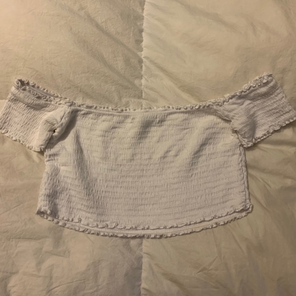 Off the shoulder smock crop top - Picture 1 of 3